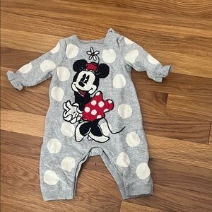 Disney Minnie Mouse Gray and White Footie
